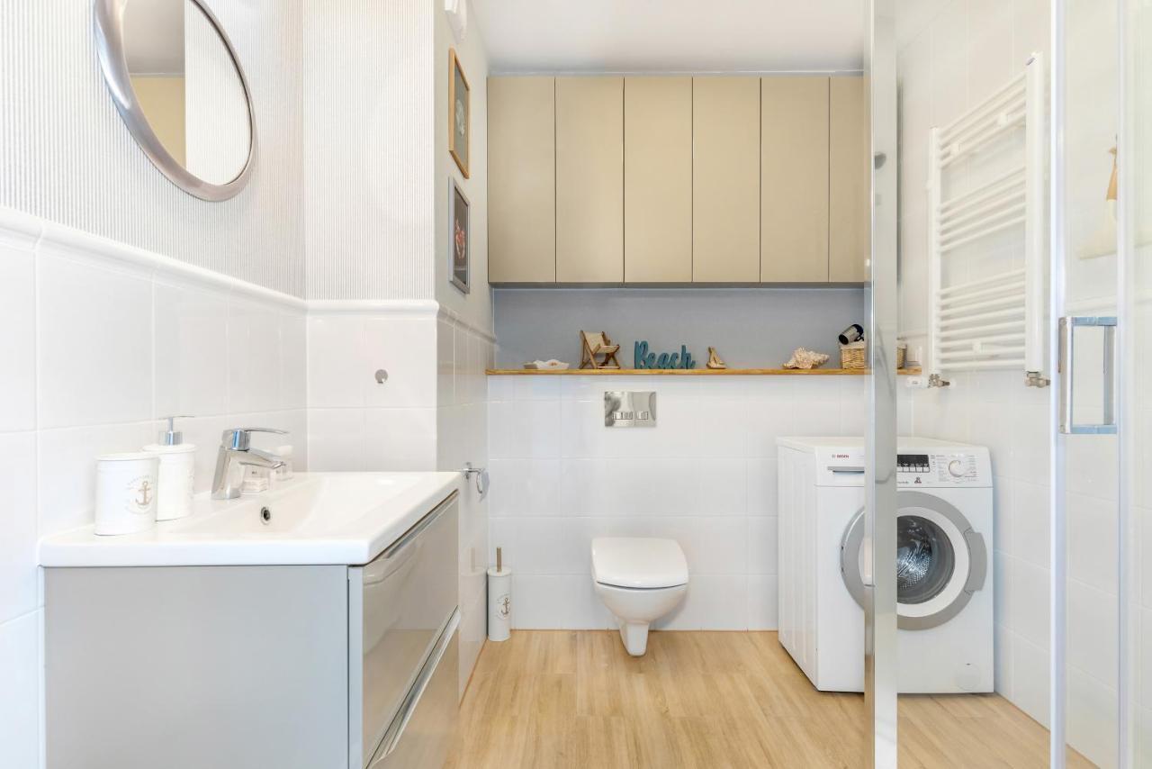Magic Marine Apartment Dziwnówek Kültér fotó